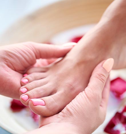 gel pedicure