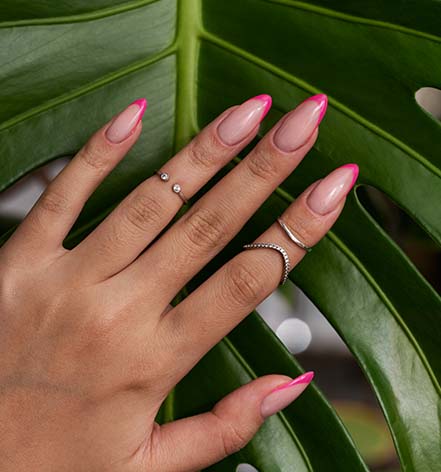 sculptured nails
